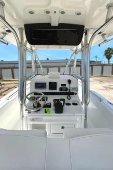 Sea Hunt Gamefish 25 image