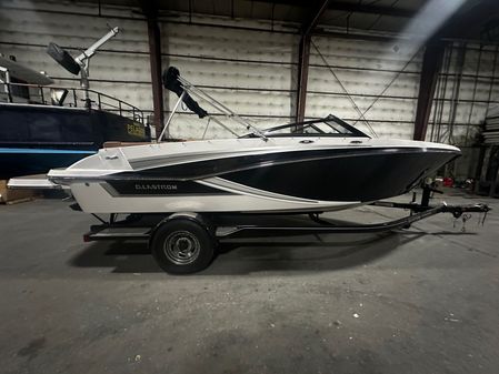 Glastron GT-205 image