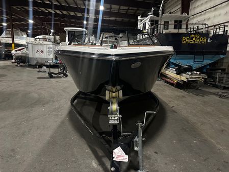 Glastron GT-205 image