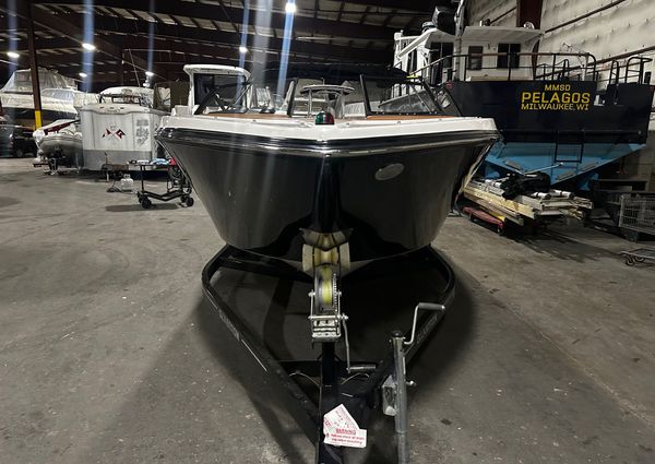 Glastron GT-205 image