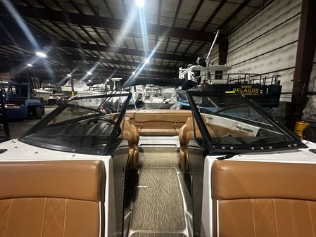 Glastron GT-205 image