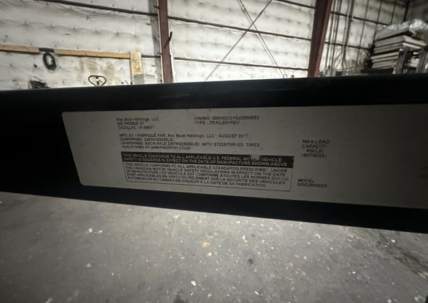 Glastron GT-205 image