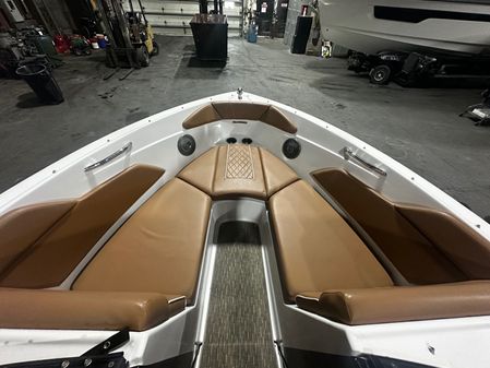 Glastron GT-205 image