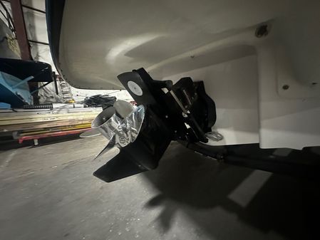 Glastron GT-205 image