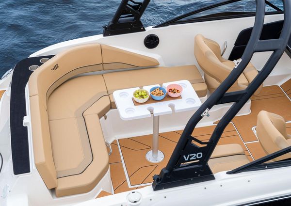 Bayliner V20 image