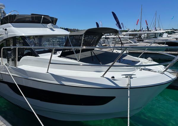 Beneteau ANTARES-11-OB-FLY image