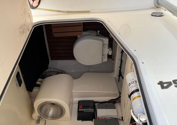 Mako 264-CENTER-CONSOLE image