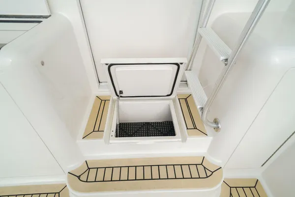 Viking 45 Convertible image