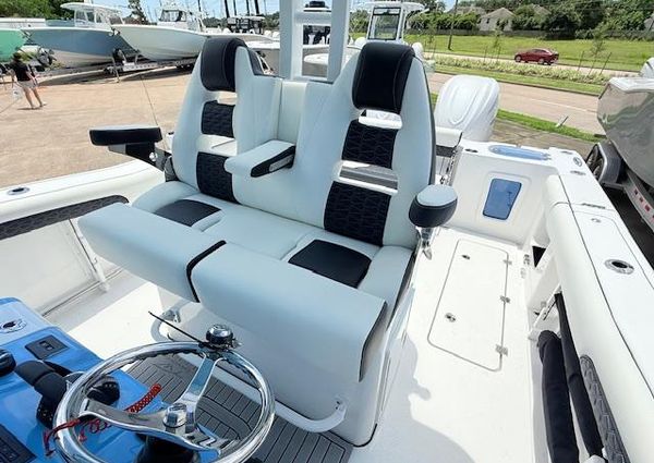 Tidewater 302-CC-ADVENTURE image