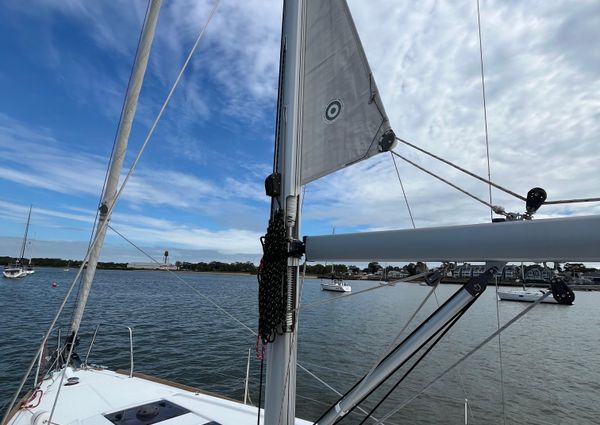 Beneteau OCEANIS-35-1 image