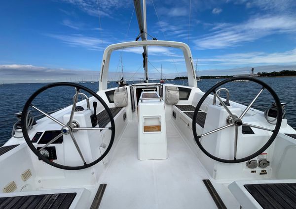 Beneteau OCEANIS-35-1 image