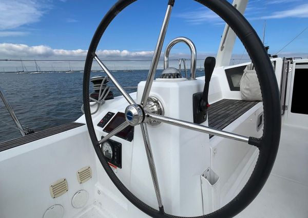 Beneteau OCEANIS-35-1 image