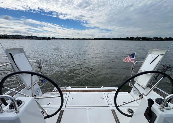 Beneteau OCEANIS-35-1 image