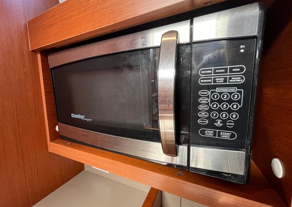 Beneteau OCEANIS-35-1 image