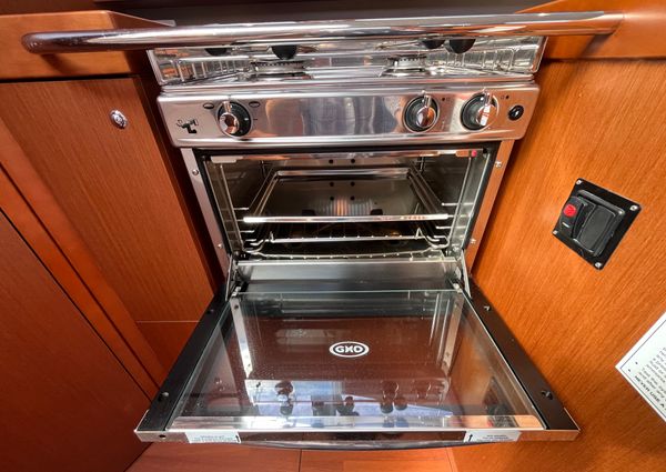 Beneteau OCEANIS-35-1 image