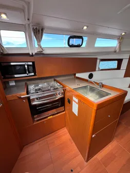 Beneteau OCEANIS-35-1 image
