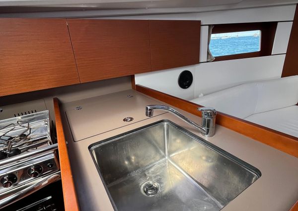 Beneteau OCEANIS-35-1 image