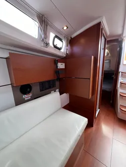 Beneteau OCEANIS-35-1 image