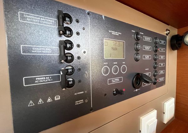 Beneteau OCEANIS-35-1 image