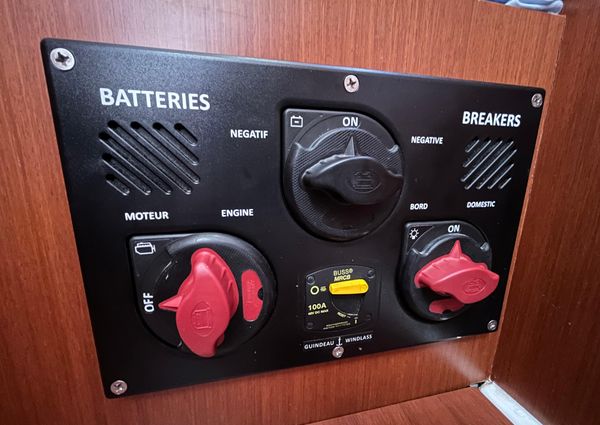 Beneteau OCEANIS-35-1 image