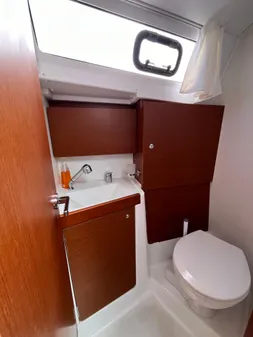 Beneteau OCEANIS-35-1 image