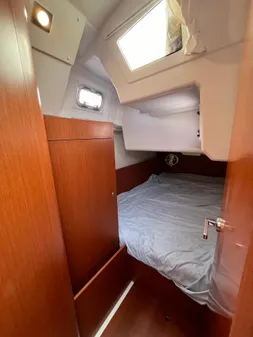 Beneteau OCEANIS-35-1 image