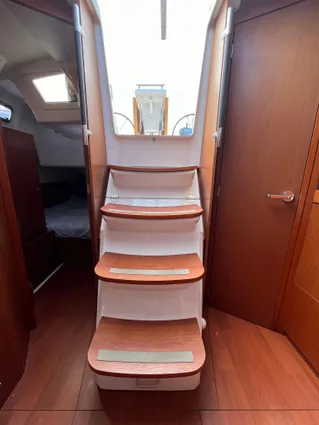 Beneteau OCEANIS-35-1 image