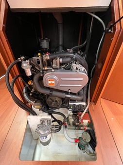 Beneteau OCEANIS-35-1 image