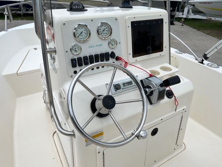 Sea-pro 180-CENTER-CONSOLE image