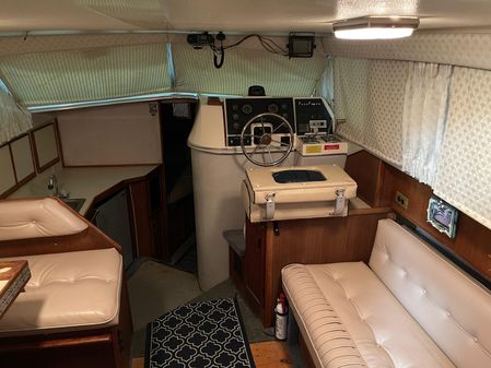 Sea-ray 300-SD image