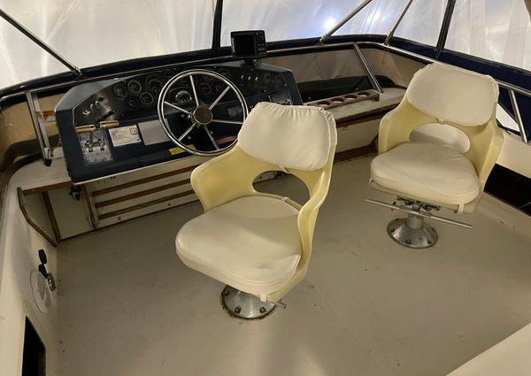 Sea-ray 300-SD image