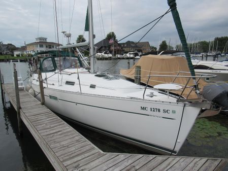 Beneteau 361 image