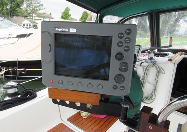 Beneteau 361 image