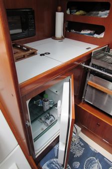 Beneteau 361 image