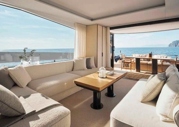 Azimut SEADECK-7 image