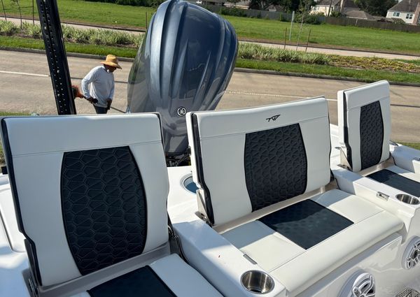 Tidewater 2500-CAROLINA-BAY image