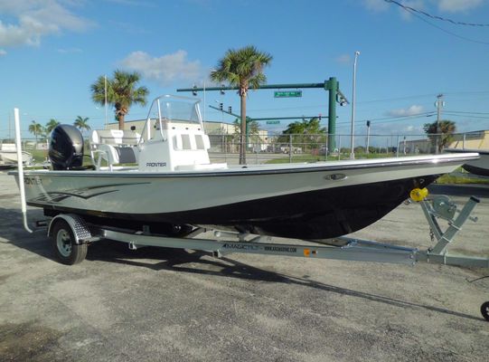 Frontier 2104 Meridian Powered By a Yamaha Vmax SHO F150 4-Stroke Outboard Motor … - main image