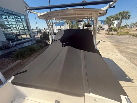 Grady-White Freedom 235 image