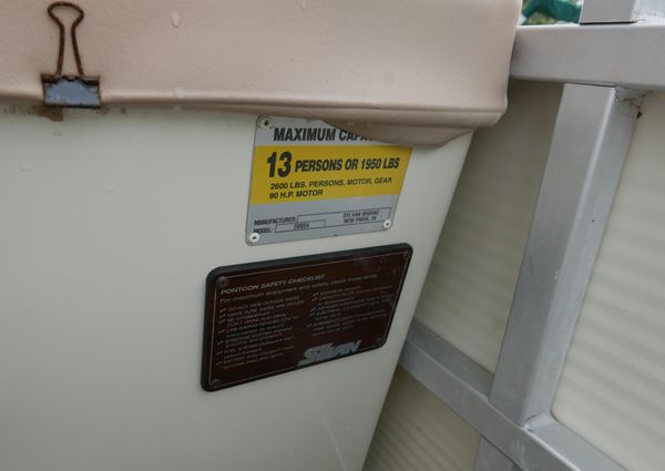 Sylvan 820-CRUISE-SPECIAL-EDITON image