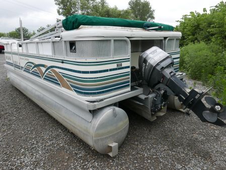 Sylvan 820-CRUISE-SPECIAL-EDITON image