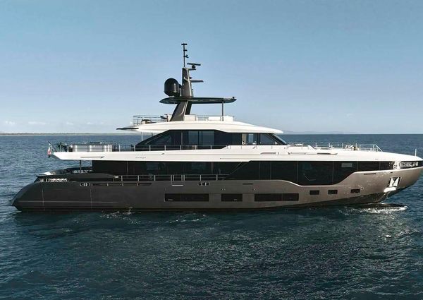 Azimut GRANDE-36M image