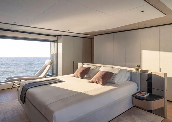 Azimut GRANDE-36M image