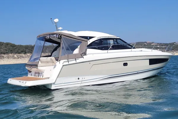Jeanneau Leader 36 image