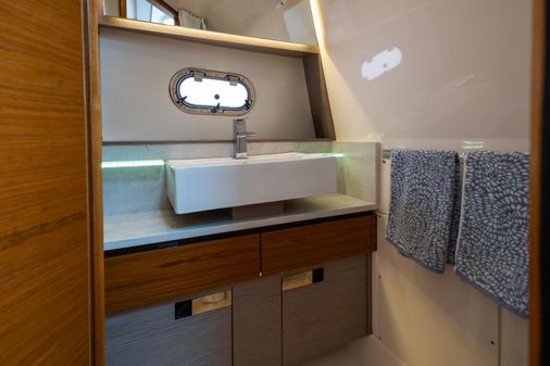 Tiara-sport 38-LS image