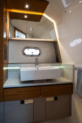 Tiara-sport 38-LS image