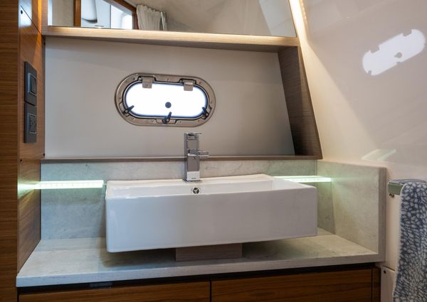 Tiara-sport 38-LS image