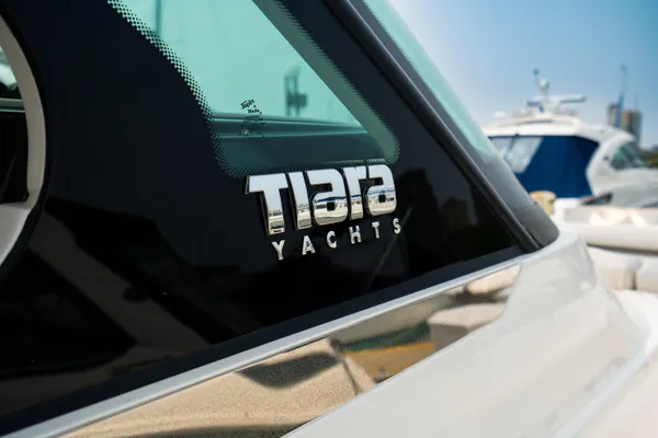 Tiara-sport 38-LS image