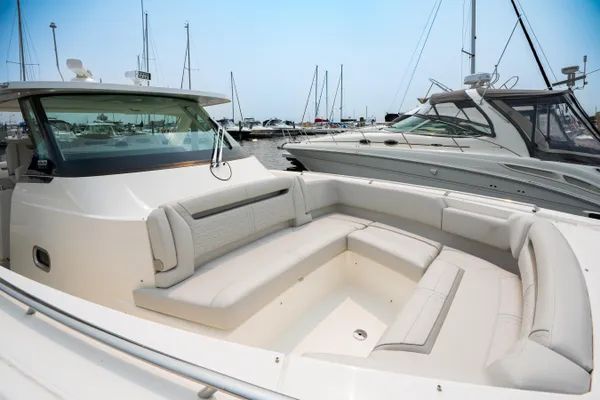 Tiara-sport 38-LS image