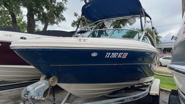 Sea Ray 200 Select 