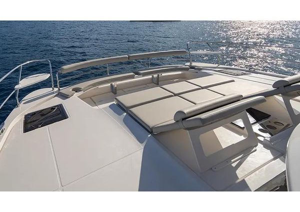 Aquila 46-YACHT image